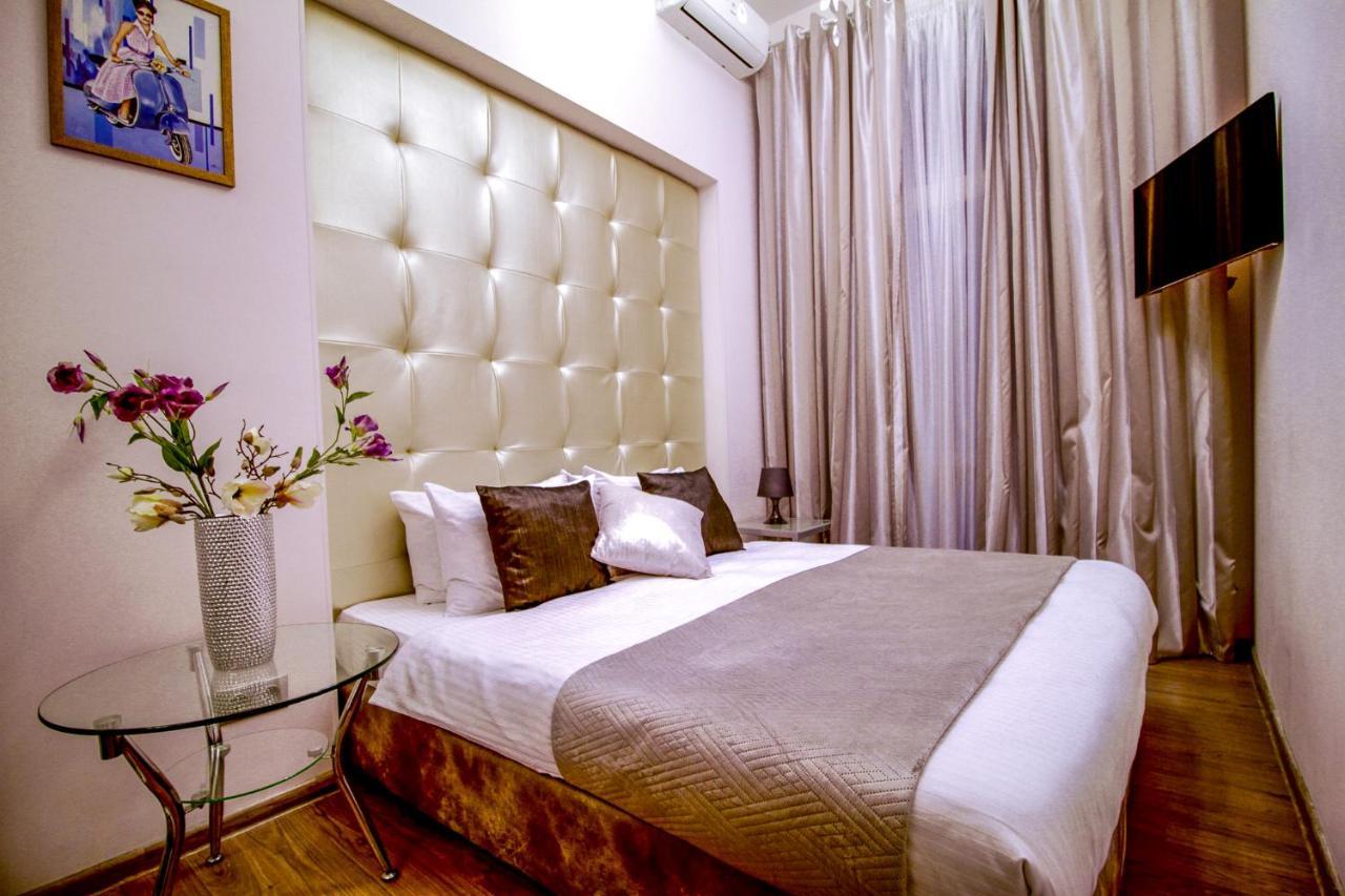 Langery Residence Central Apartments Odessa Ngoại thất bức ảnh