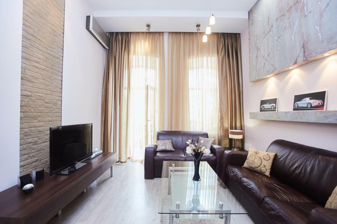 Langery Residence Central Apartments Odessa Ngoại thất bức ảnh